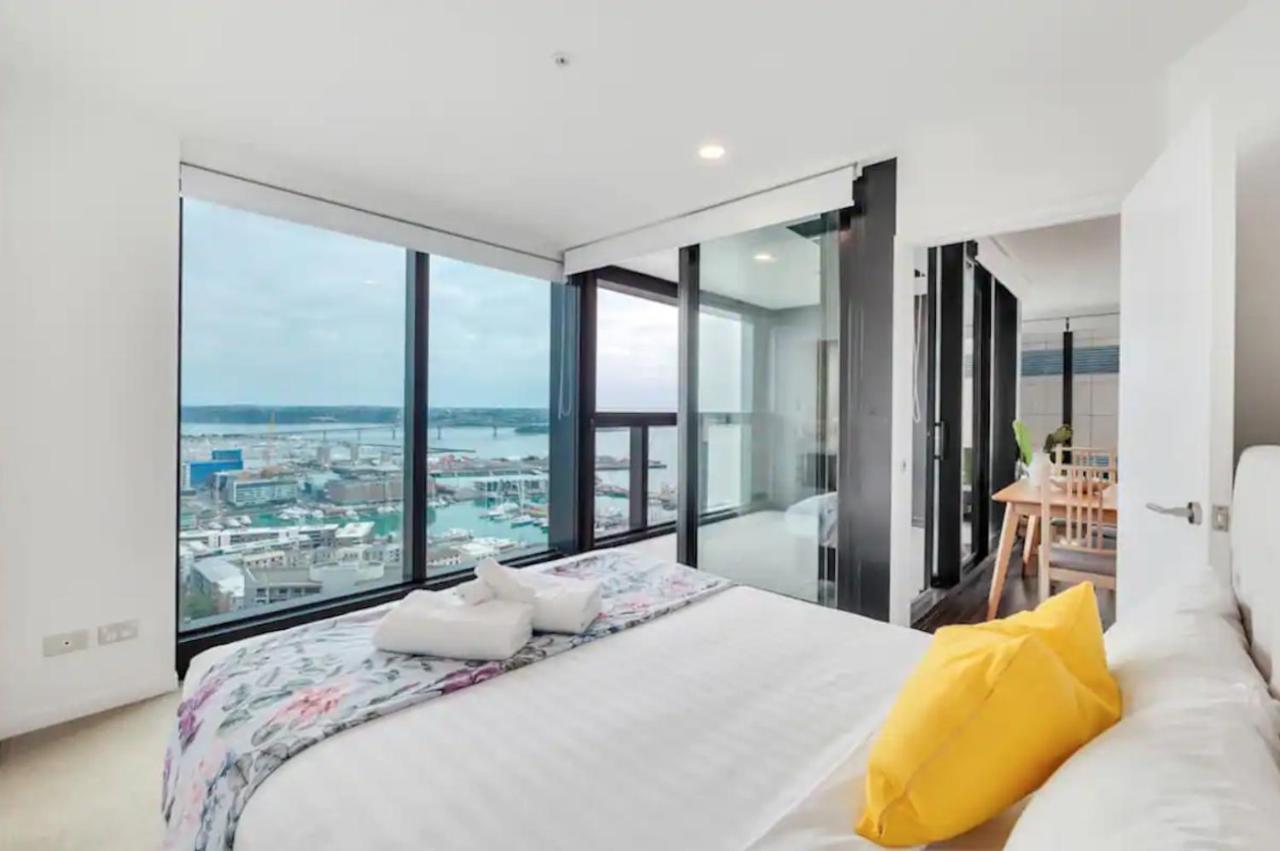 Magnificent Skytower, Sea, Habour View In Cbd Auckland Exterior foto