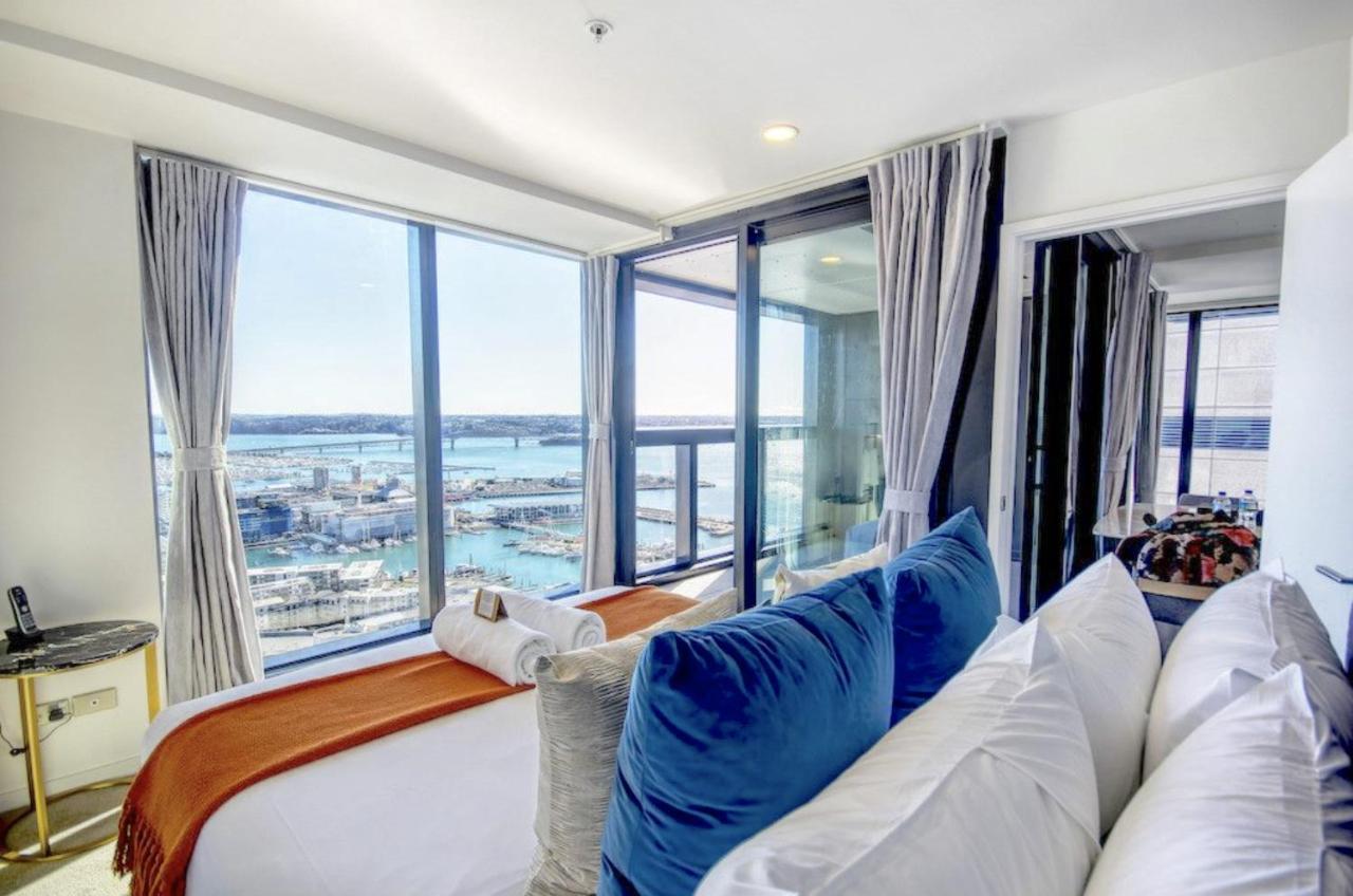 Magnificent Skytower, Sea, Habour View In Cbd Auckland Exterior foto